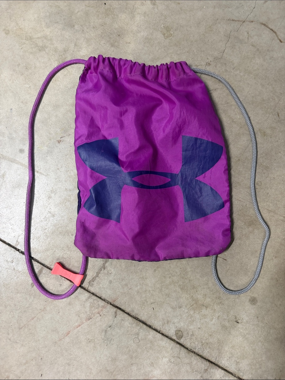 Under Armour Magenta Drawstring Gym Bag with Navy Logo
